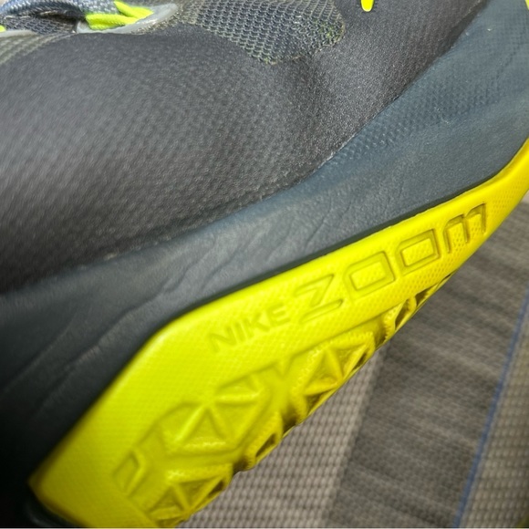 Nike Men’s Zoom Soldier LeBron VIII 8 Basketball Sneakers 653641-070 Size 13 - Picture 11 of 17